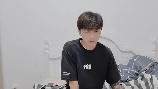 Snapshot of xiaoyi2563 chatting on 20, 10, 2025 xiaoyi2563 online show from 20, 10, 2025