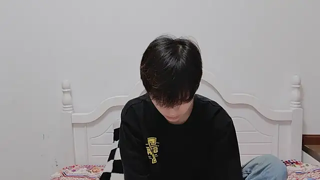 Snapshot of xiaoyi2563 chatting on 23, 10, 2025 xiaoyi2563 online show from 23, 10, 2025