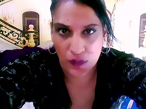 Snapshot of IndianSexcSmyle chatting on 27, 9, 2025 IndianSexcSmyle online show from 27, 9, 2025