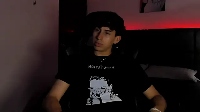 Aaron Spencer13 online show from 3, 10, 2025