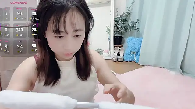 Snapshot of RIjiejie2 chatting on 31, 10, 2025 RIjiejie2 online show from 31, 10, 2025