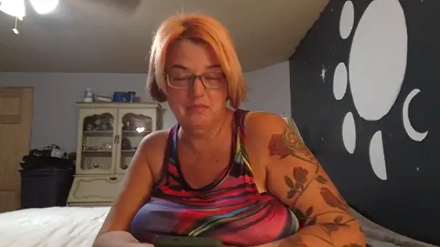 ReneeReigns online show from 15, 9, 2025