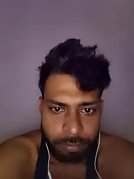 Snapshot of surendersingh123boy chatting on 18, 9, 2025 surendersingh123boy online show from 18, 9, 2025