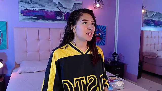 Snapshot of Sabriinaa_Foxx chatting on 25, 9, 2025 Sabriinaa Foxx online show from 25, 9, 2025