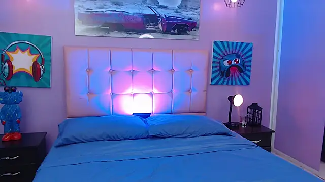 Snapshot of Sabriinaa_Foxx chatting on 9, 10, 2025 Sabriinaa Foxx online show from 9, 10, 2025