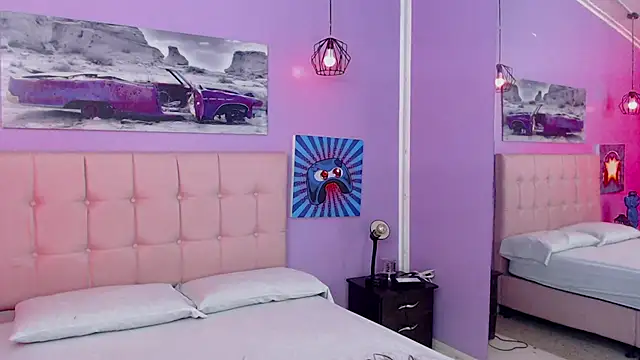 Snapshot of Sabriinaa_Foxx chatting on 10, 10, 2025 Sabriinaa Foxx online show from 10, 10, 2025