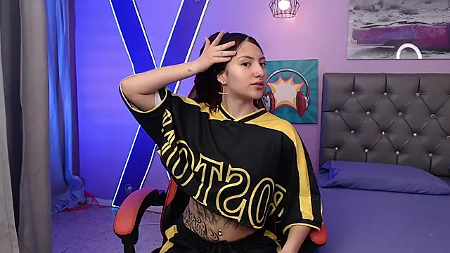 Snapshot of Sabriinaa_Foxx chatting on 27, 10, 2025 Sabriinaa Foxx online show from 27, 10, 2025