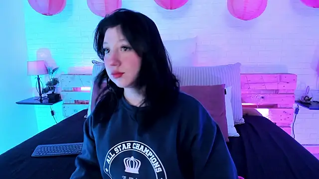 Snapshot of Jensen_hill chatting on 18, 10, 2025 Jensen hill online show from 18, 10, 2025