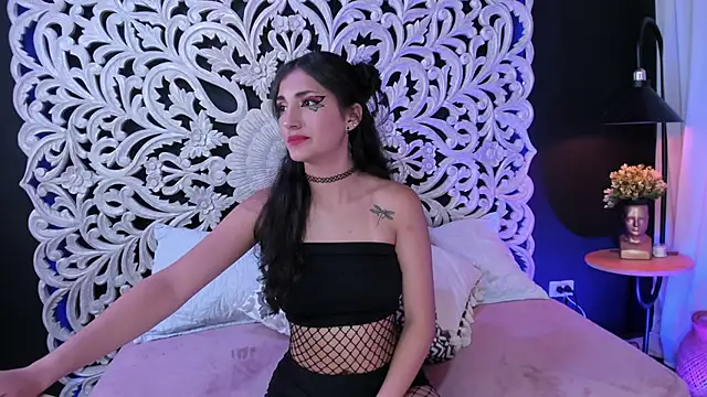 Snapshot of Keiiry_ chatting on 8, 10, 2025 Keiiry online show from 8, 10, 2025