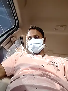 lickingspecilist online show from 4, 10, 2025