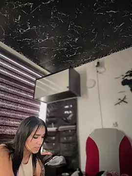 Snapshot of Isabella-Teen chatting on 29, 4, 2026 Isabella-Teen online show from 29, 4, 2026