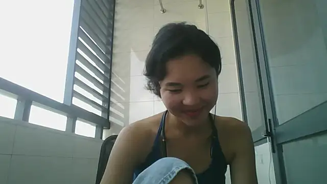 Snapshot of JennyCarpenter chatting on 5, 10, 2025 JennyCarpenter online show from 5, 10, 2025