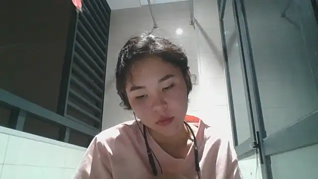 Snapshot of JennyCarpenter chatting on 13, 10, 2025 JennyCarpenter online show from 13, 10, 2025