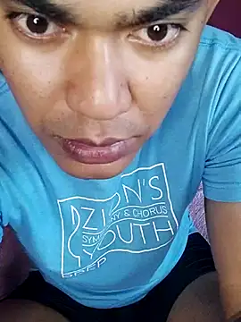 Snapshot of Zarul98 chatting on 30, 11, 2025 Zarul98 online show from 30, 11, 2025