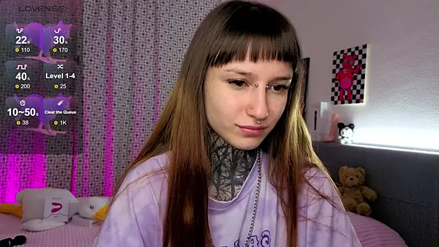 Snapshot of LilithPoison chatting on 14, 12, 2025 LilithPoison online show from 14, 12, 2025