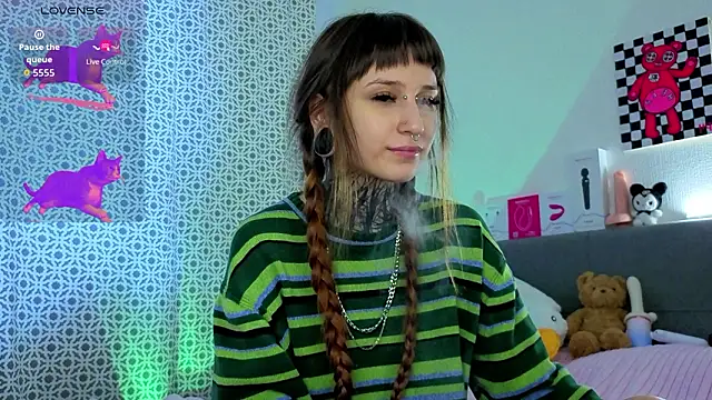 Snapshot of LilithPoison chatting on 20, 2, 2026 LilithPoison online show from 20, 2, 2026