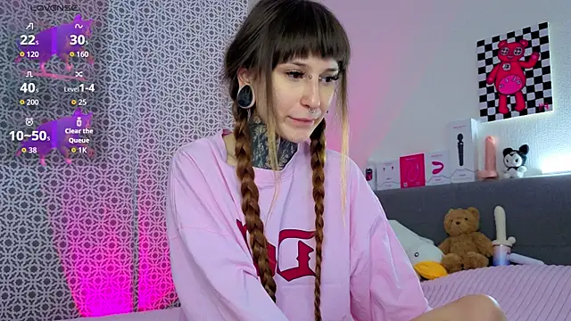 Snapshot of LilithPoison chatting on 14, 3, 2026 LilithPoison online show from 14, 3, 2026