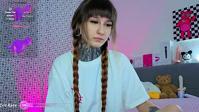 Snapshot of LilithPoison chatting on 26, 3, 2026 LilithPoison online show from 26, 3, 2026