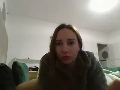 Snapshot of Lirvane chatting on 20, 9, 2025 Lirvane online show from 20, 9, 2025