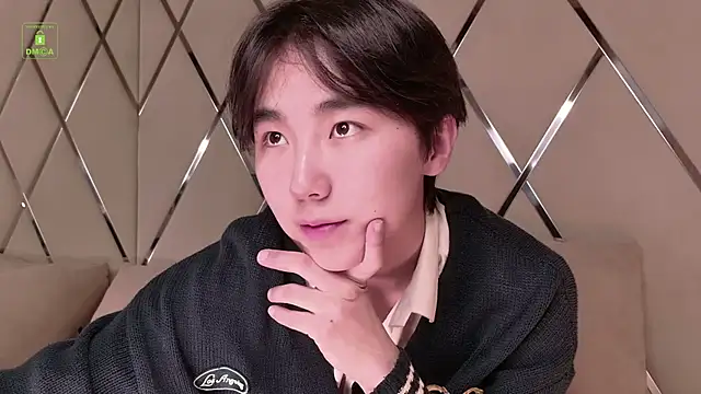 Snapshot of HeejinWang chatting on 2, 10, 2025 HeejinWang online show from 2, 10, 2025