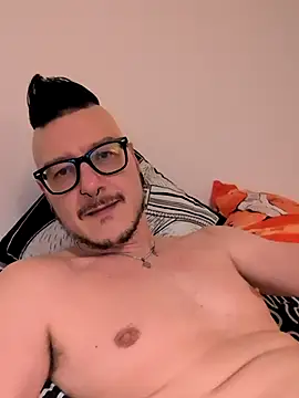 cruiserpup online show from 22, 12, 2025