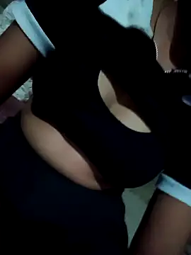 Aaisha-16 online show from 12, 5, 2026