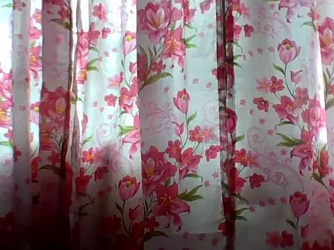 Snapshot of asian_bhebs1 chatting on 18, 9, 2025 asian bhebs1 online show from 18, 9, 2025