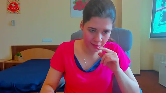 Joannia online show from 10, 10, 2025