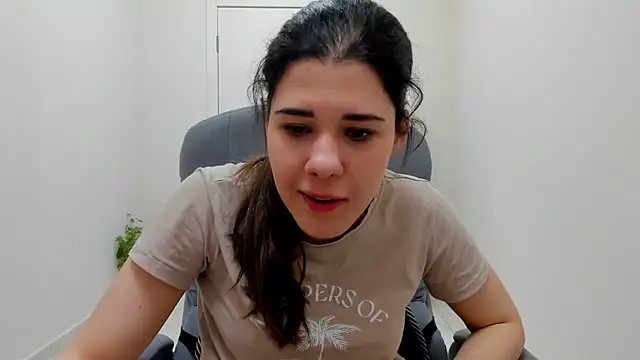 Joannia online show from 6, 3, 2026