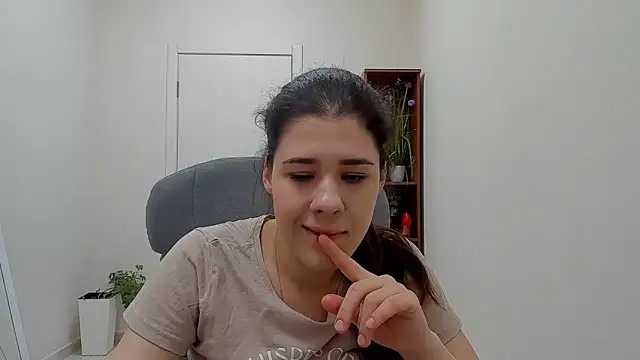 Joannia online show from 28, 3, 2026