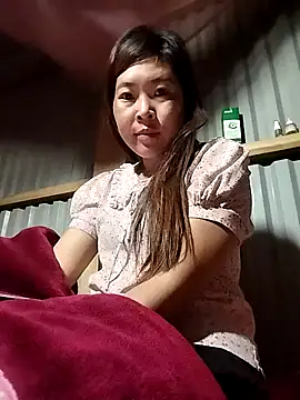 Snapshot of Siathong chatting on 16, 10, 2025 Siathong online show from 16, 10, 2025