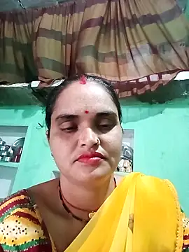 Snapshot of Hot_bhomi629 chatting on 18, 9, 2025 Hot bhomi629 online show from 18, 9, 2025