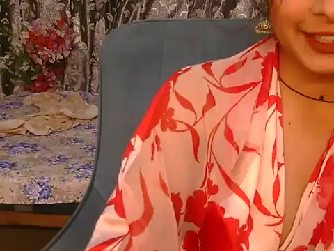 Snapshot of alaviya-19 chatting on 13, 10, 2025 alaviya-19 online show from 13, 10, 2025