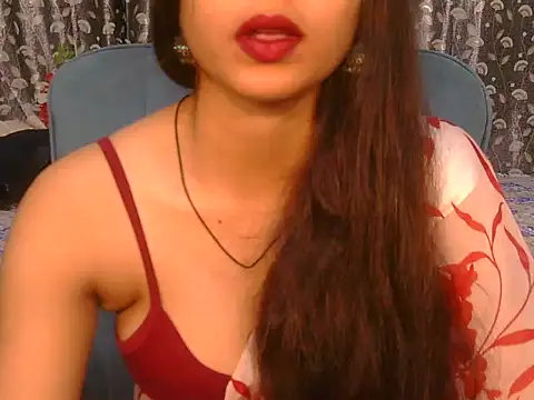 Snapshot of alaviya-19 chatting on 19, 10, 2025 alaviya-19 online show from 19, 10, 2025