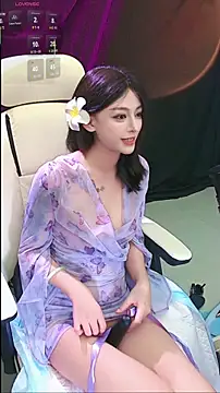 Snapshot of lulu5211 chatting on 16, 10, 2025 lulu5211 online show from 16, 10, 2025