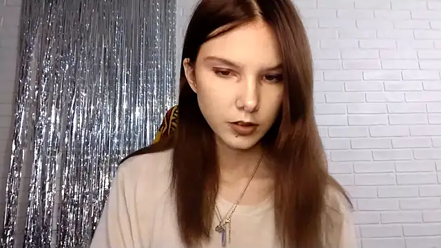 Snapshot of StarlightVeil chatting on 14, 9, 2025 StarlightVeil online show from 14, 9, 2025
