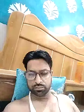 Snapshot of mohsin99272 chatting on 15, 9, 2025 mohsin99272 online show from 15, 9, 2025