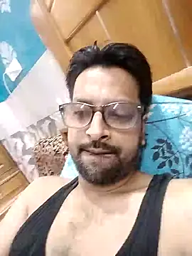 Snapshot of mohsin99272 chatting on 17, 9, 2025 mohsin99272 online show from 17, 9, 2025