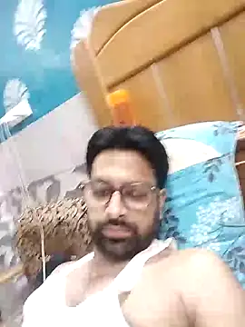 Snapshot of mohsin99272 chatting on 24, 9, 2025 mohsin99272 online show from 24, 9, 2025