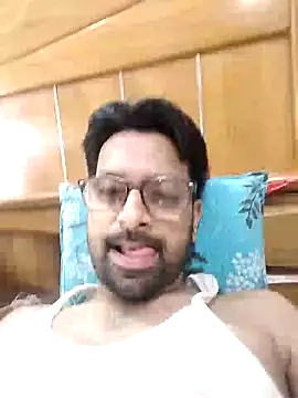 Snapshot of mohsin99272 chatting on 27, 9, 2025 mohsin99272 online show from 27, 9, 2025