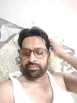 Snapshot of mohsin99272 chatting on 1, 10, 2025 mohsin99272 online show from 1, 10, 2025