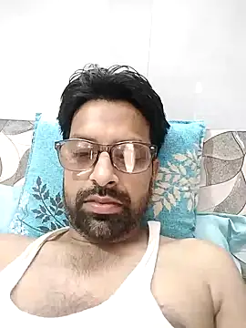 Snapshot of mohsin99272 chatting on 11, 10, 2025 mohsin99272 online show from 11, 10, 2025