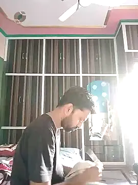 Snapshot of mohsin99272 chatting on 13, 10, 2025 mohsin99272 online show from 13, 10, 2025