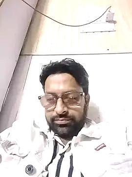 Snapshot of mohsin99272 chatting on 28, 10, 2025 mohsin99272 online show from 28, 10, 2025