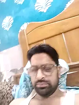 Snapshot of mohsin99272 chatting on 2, 11, 2025 mohsin99272 online show from 2, 11, 2025