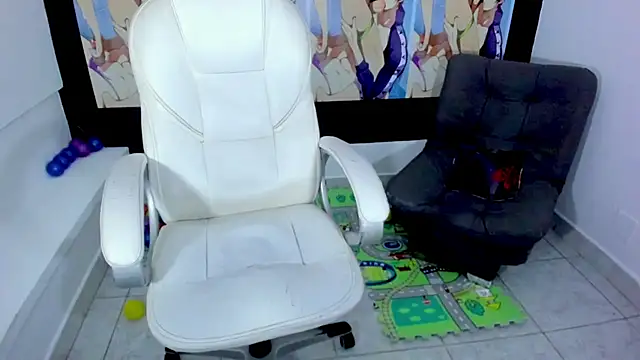 Snapshot of Hunteer_Boy chatting on 29, 9, 2025 Hunteer Boy online show from 29, 9, 2025