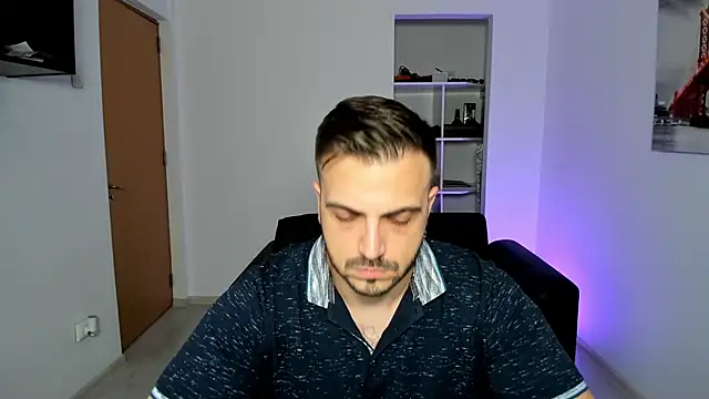 Snapshot of Jace_Thorne chatting on 23, 9, 2025 Jace Thorne online show from 23, 9, 2025