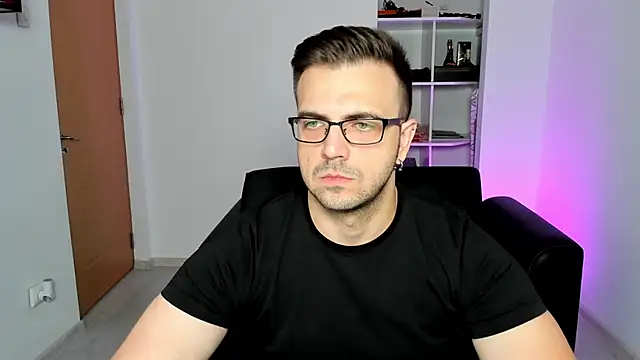 Snapshot of Jace_Thorne chatting on 1, 10, 2025 Jace Thorne online show from 1, 10, 2025