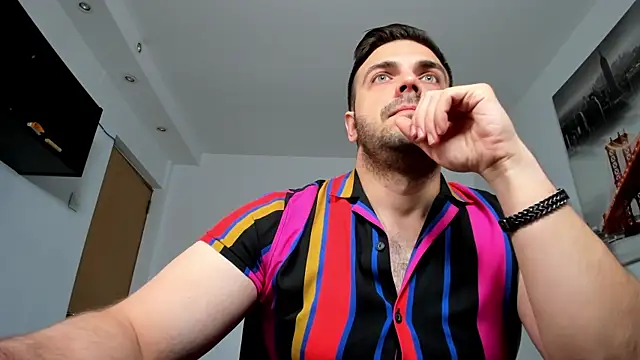 Snapshot of Jace_Thorne chatting on 5, 10, 2025 Jace Thorne online show from 5, 10, 2025