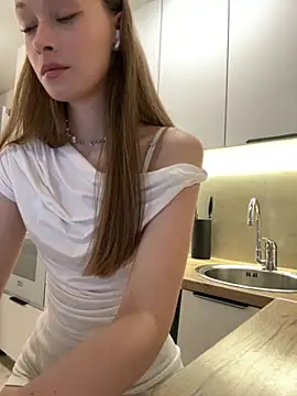 Snapshot of FriendlyFire_18 chatting on 16, 10, 2025 FriendlyFire 18 online show from 16, 10, 2025